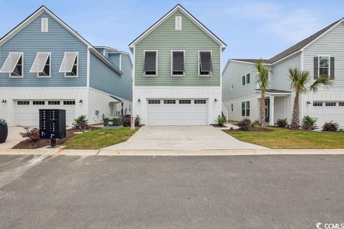 512 9th Ave S, North Myrtle Beach, SC, 29582-5708 | Card Image