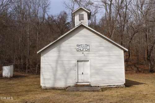 111 Shiloh Church Rd, Eidson, TN, 37731-2338 | Card Image