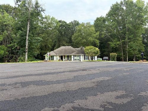 104 Lichelle Ct, Macon, GA, 31210-4247 | Card Image