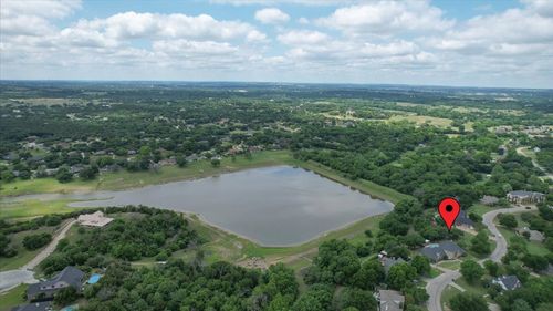 141 Lakeview Dr, Aledo, TX, 76008-3926 | Card Image