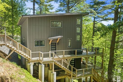 1385 Niley Cook Road, Blowing Rock, NC, 28605 | Card Image