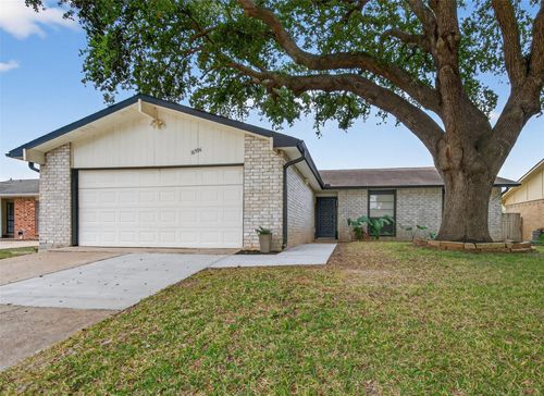 16906 Grampin Dr, Houston, TX, 77084-1947 | Card Image