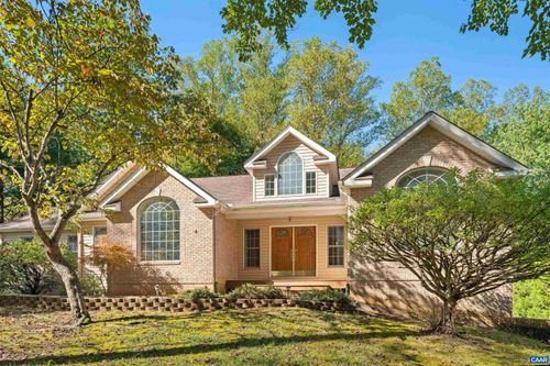 4 Locks Rd, PALMYRA, VA, 22963-2511 | Card Image