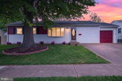 11 Berkley Drive, MIDDLETOWN, PA, 17057 | Card Image
