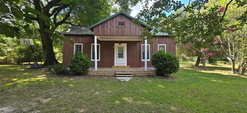 2266 Young Rd, Livingston, TX, 77351-4675 | Card Image