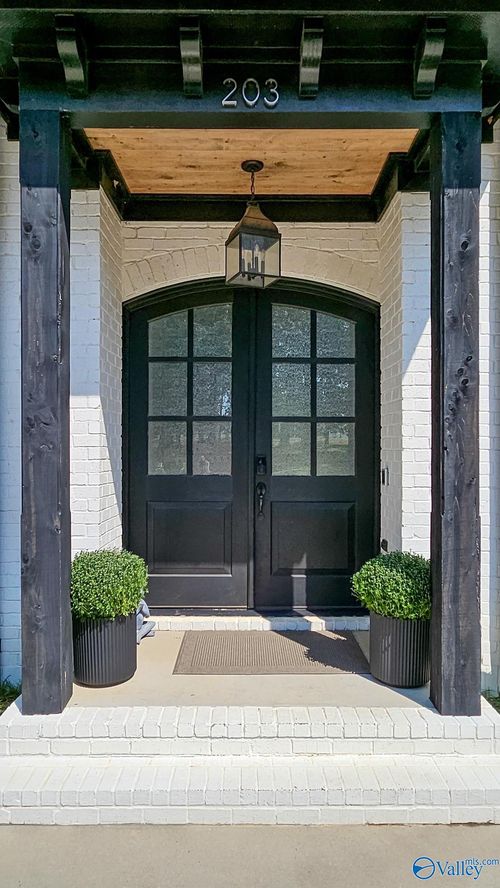 203 Farmhouse Dr, Madison, AL, 35757-5513 | Card Image