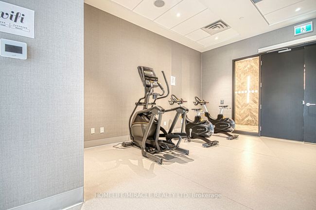 402 - 10 Wilby Cres, Condo with 2 bedrooms, 2 bathrooms and 1 parking in York ON | Image 27