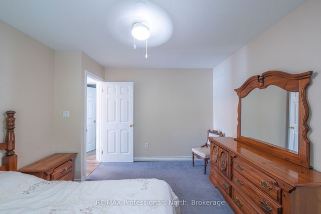 1075 Comak Cres, House other with 4 bedrooms, 4 bathrooms and 6 parking in Algonquin Highlands ON | Image 19