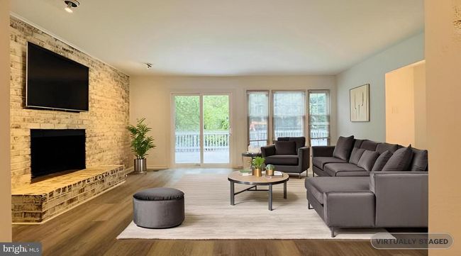 2015 Soapstone Dr, House other with 4 bedrooms, 5 bathrooms and null parking in RESTON VA | Image 22
