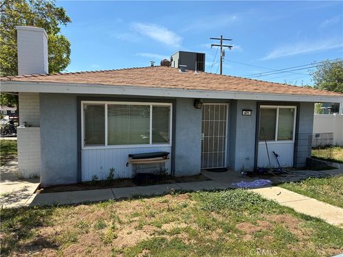 471 Laraine Dr, Beaumont, CA, 92223-1537 | Card Image