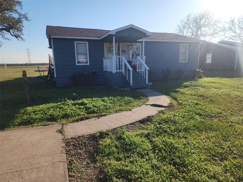 42 Country Oaks St, Brazoria, TX, 77422-8300 | Card Image