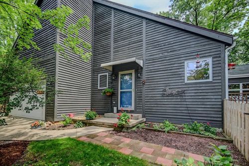 2877 Glacier Valley Rd, FITCHBURG, WI, 53711-5308 | Card Image