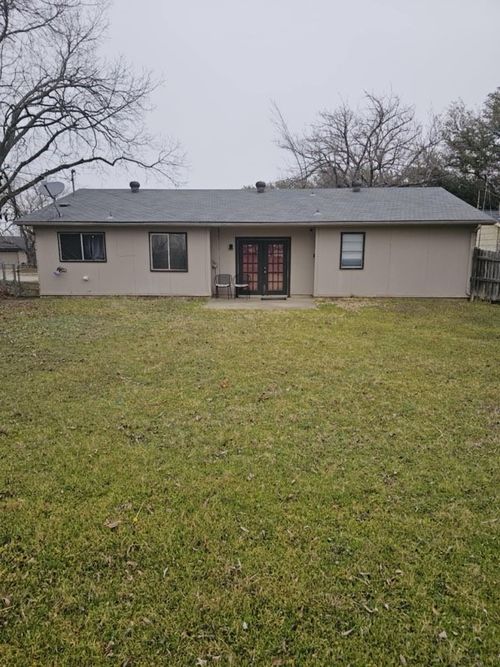 317 Boulder Ct, Burleson, TX, 76028-4505 | Card Image