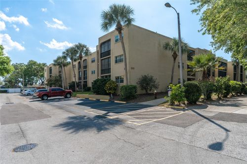 207-11485 Oakhurst Rd, LARGO, FL, 33774-3959 | Card Image