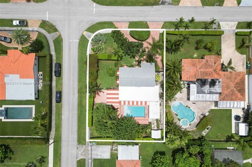 7855 Sw 28th St, Miami, FL, 33155-2657 | Card Image