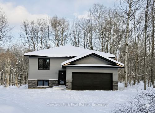 32 Mountain View Rd, Powassan, ON, P0H1Z0 | Card Image