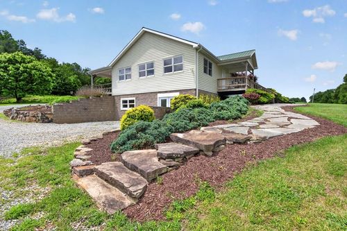 28360 Rivermont Dr, Meadowview, VA, 24361-2826 | Card Image
