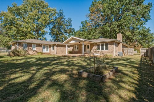 421 W County Street, Monett, MO, 65708 | Card Image