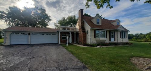 13N230 Brier Hill Rd, Hampshire, IL, 60140-8717 | Card Image