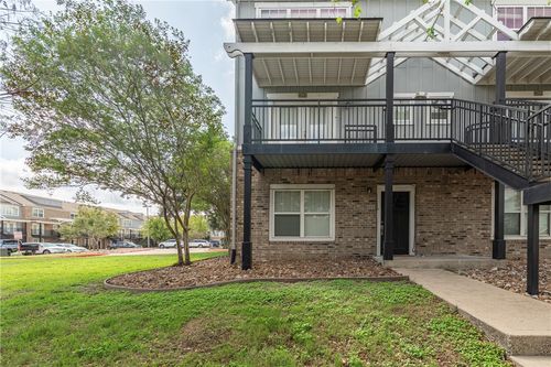 621-1725 Harvey Mitchell Parkway S, College Station, TX, 77840 | Card Image