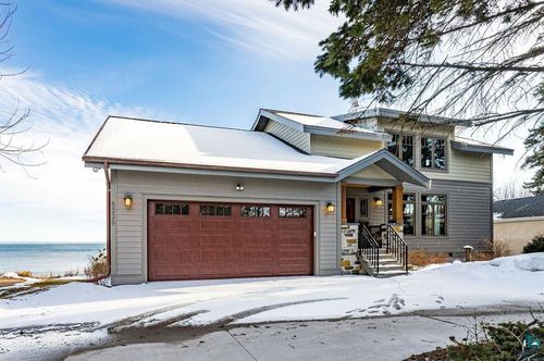 5220 London Rd, Duluth, MN, 55804-2415 | Card Image
