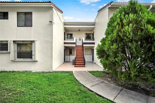 apt-17-10857 Nw 7th St, Miami, FL, 33172-3755 | Card Image