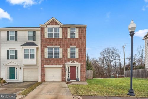 10260 Whitworth Ln, MANASSAS, VA, 20110-2805 | Card Image