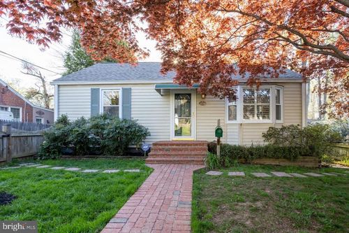 3719 Hill St, Fairfax, VA, 22030-3005 | Card Image