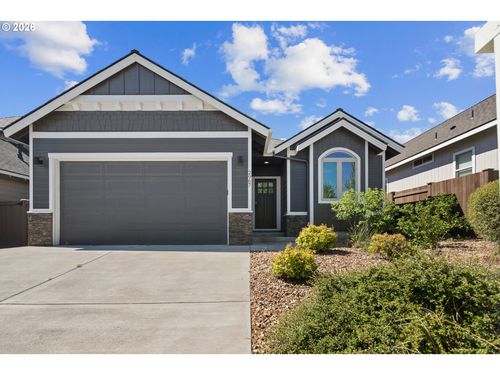 2967 Ne Marea Dr, Bend, OR, 97701-7002 | Card Image