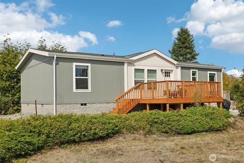 4604 Yorkshire Dr, Anacortes, WA, 98221-3138 | Card Image
