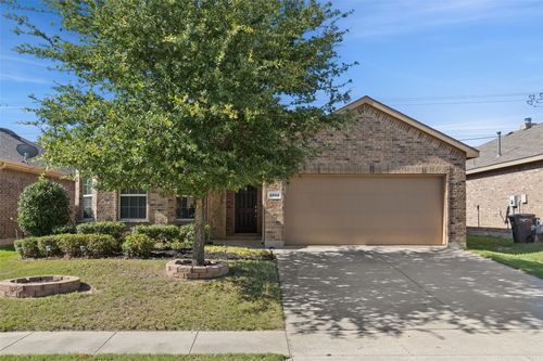2604 Triangle Leaf Dr, Fort Worth, TX, 76244-5580 | Card Image