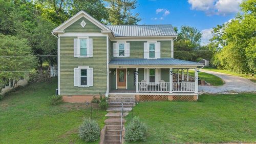 214 1st St, Buchanan, VA, 24066-5133 | Card Image