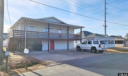 105 Charlotte Street, Kill Devil Hills, NC, 27948 | Card Image