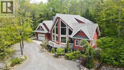 899 2e Sault Rd, St-Joseph-De-Madawaska, NB, E7B2L3 | Card Image