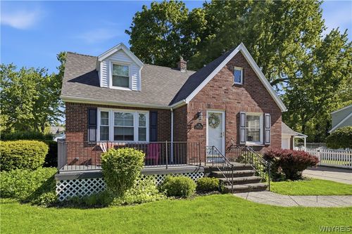 50 Norman Pl, Amherst, NY, 14226-4231 | Card Image
