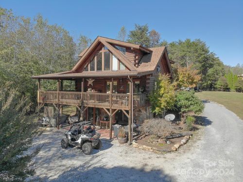 460 Cascades Parkway, Nebo, NC, 28761 | Card Image