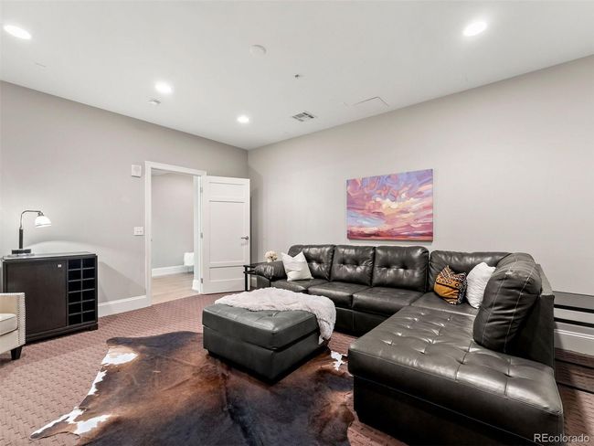 UNIT-2524L - 2001 Lincoln St, Condo with 4 bedrooms, 4 bathrooms and 2 parking in Denver CO | Image 33