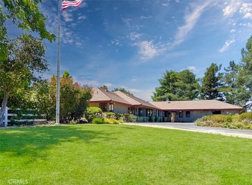 1380 Shane, Templeton, CA, 93465 | Card Image