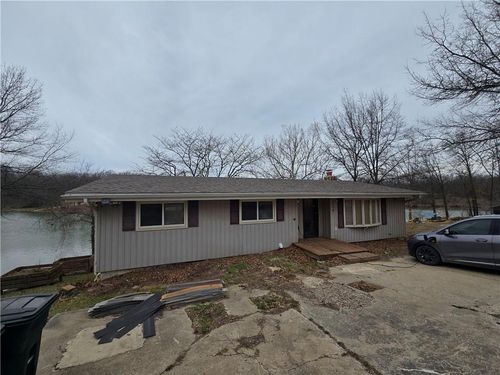 1334 Lakeview N Drive, Odessa, MO, 64076 | Card Image
