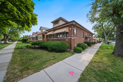 4901 N Kildare Avenue, House other with 5 bedrooms, 2 bathrooms and 2 parking in Chicago IL | Image 2