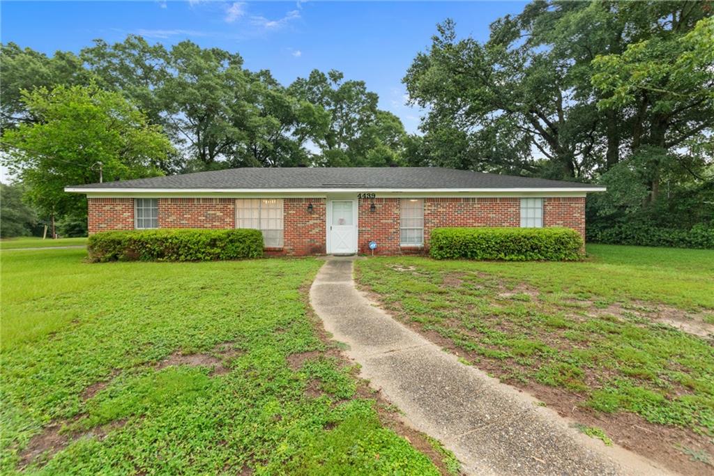 Champlain Ave, Mobile, AL 36619