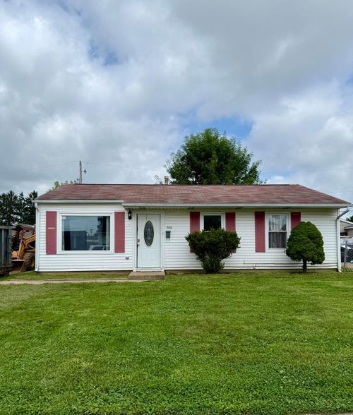 580 Edgewood Dr, Newark, OH, 43055-3761 | Card Image