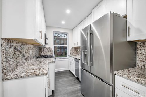 apt-2j-79-06 Main St, Flushing, NY, 11367-3706 | Card Image
