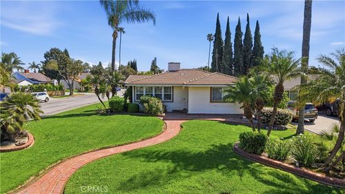 10802 Hasty Ave, Downey, CA, 90241-4024 | Card Image