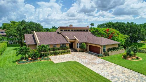 13241 Sw 32nd Ct, Davie, FL, 33330-4604 | Card Image