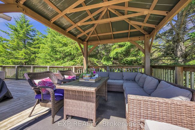 854 Scuttlehole Rd, House other with 5 bedrooms, 3 bathrooms and 12 parking in Roslin ON | Image 37