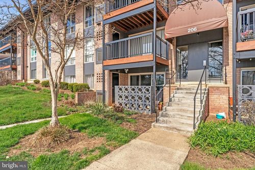 apt-38-206 Park Terrace Ct Se, VIENNA, VA, 22180-5879 | Card Image