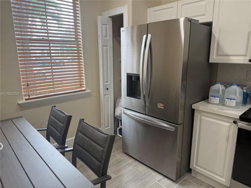 apt-416-5400 Nw 107th Ave, Doral, FL, 33178-4911 | Card Image