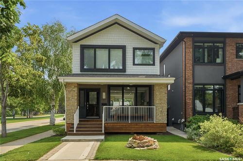 738 Main St, Saskatoon, SK, S7H0K1 | Card Image