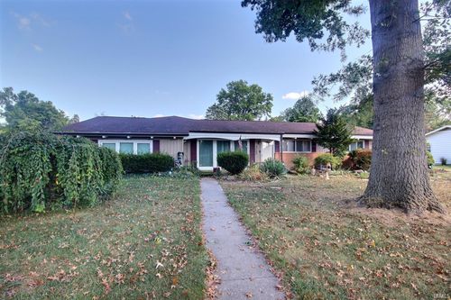 5707 Chester Blvd, Fort Wayne, IN, 46819-1103 | Card Image